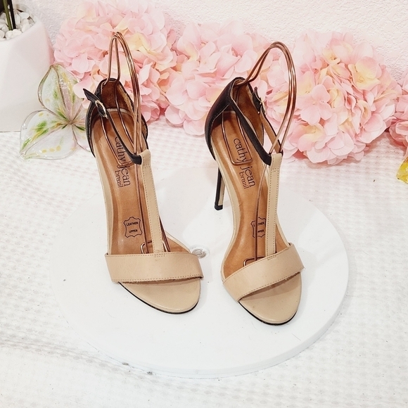 Cathy Jean Beige and Black Brazilian Leather Ankle Strap Heels Size 6 - Picture 7 of 11